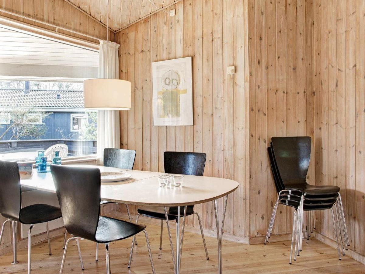 8 Person Holiday Home In Nex Snogebæk Exterior foto
